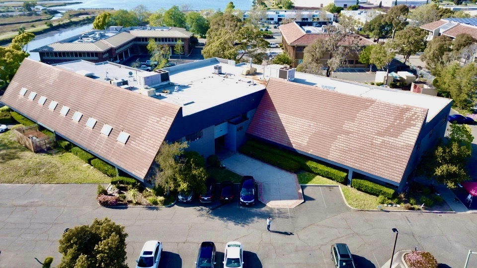 401 Roland Way, Oakland, CA for lease - Building Photo - Image 3 of 3