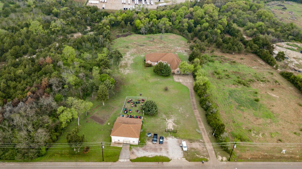 3901 Telephone Rd, Dallas, TX 75241