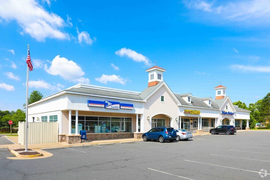 14664-14670 Gap Way, Gainesville, VA for sale - Primary Photo - Image 1 of 1