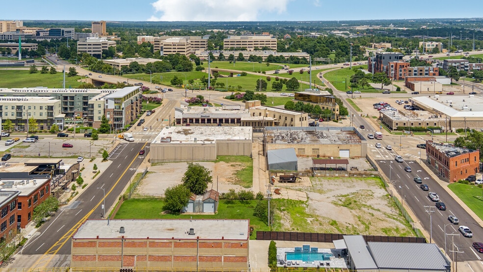 601 & 621 N Oklahoma Ave portfolio of 2 properties for sale on LoopNet.com - Aerial - Image 3 of 4