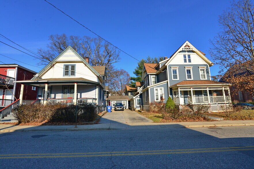 215 Valley St, Willimantic, CT 06226 215219 Transitional Housing