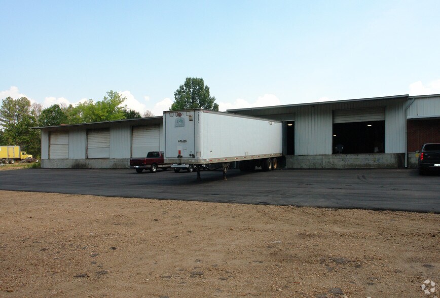 218 N Wheatley St, Ridgeland, MS for lease - Building Photo - Image 2 of 2