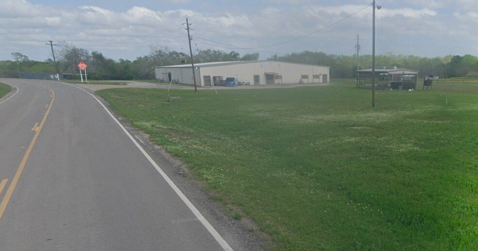130 Aransas, Runge, TX 78151 "Price Improvement '" Runge VFW Post