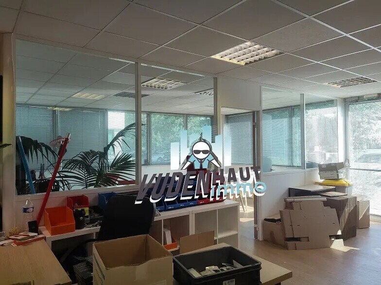 Office in Labège for lease - Interior Photo - Image 2 of 9