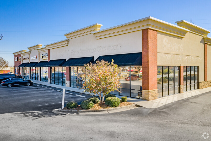 1565 Highway 20, Mcdonough, GA for lease - Building Photo - Image 1 of 4