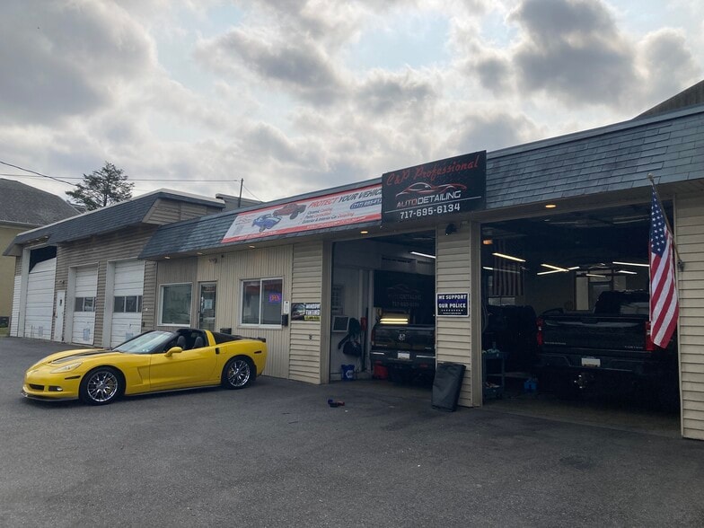 1817 Hummel Ave, Camp Hill, PA for sale - Building Photo - Image 3 of 4