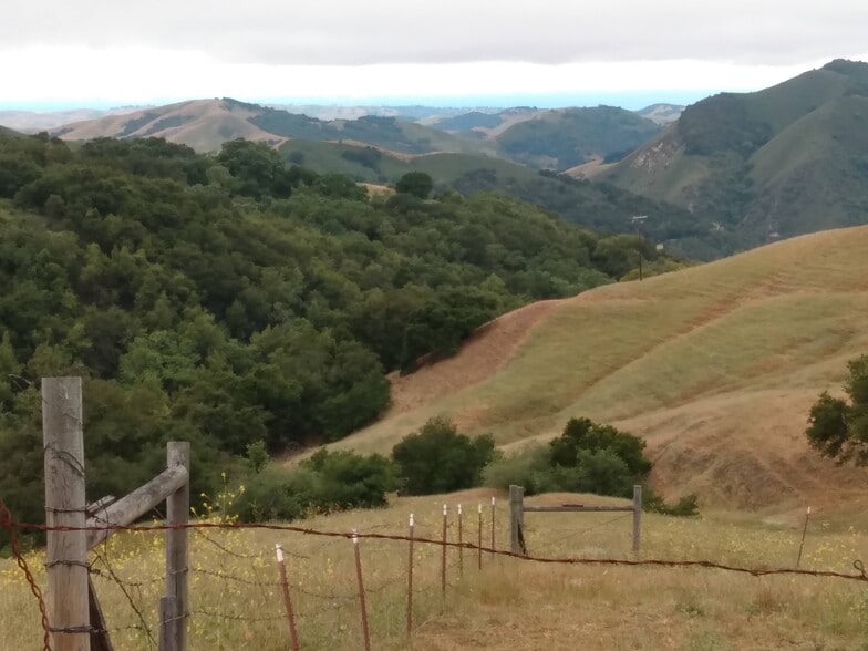 9805 Santa Rosa Creek Rd, Templeton, CA for sale - Building Photo - Image 2 of 7