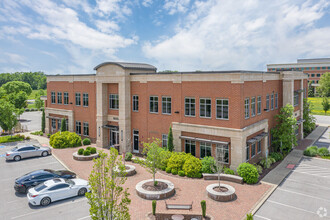 1605 Medical Center Pky, Murfreesboro, TN for lease Building Photo- Image 1 of 1