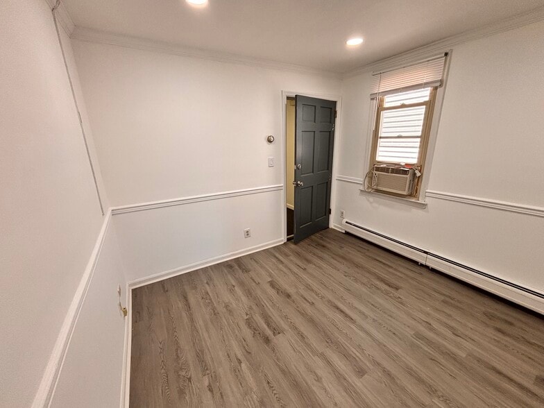 742 Bergen Blvd, Ridgefield, NJ for lease - Building Photo - Image 2 of 28