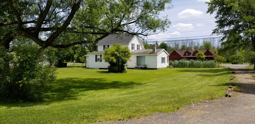 7216 Campbell Blvd, North Tonawanda, NY for sale - Primary Photo - Image 1 of 1