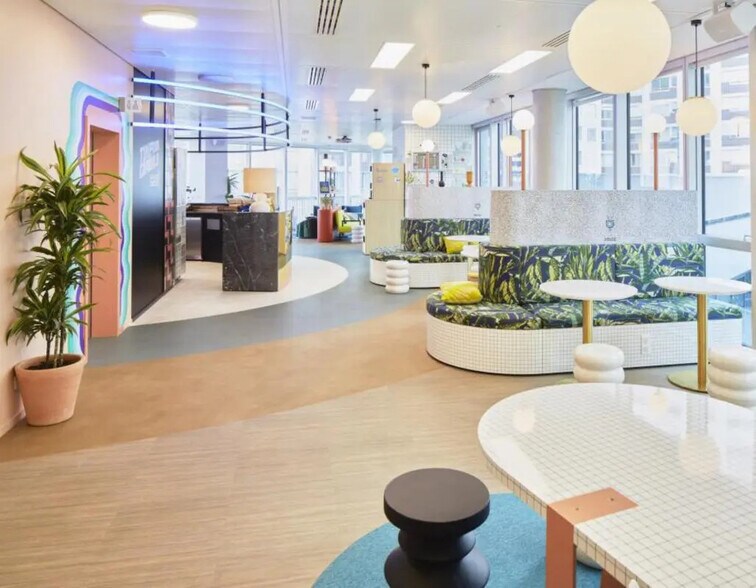 68-82 Avenue Du Maine, Paris for lease - Building Photo - Image 2 of 8