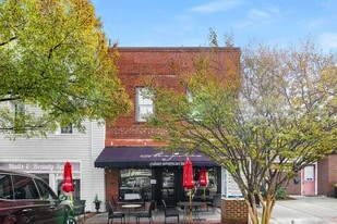 35 S Peachtree St, Norcross GA - Pub