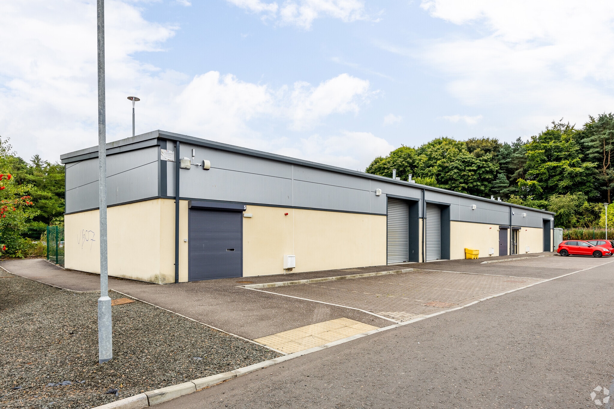 Flemington Rd, Glenrothes for sale Primary Photo- Image 1 of 1