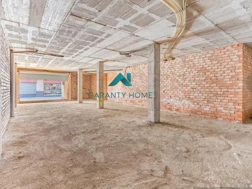 Retail in Padul, Granada for lease Interior Photo- Image 1 of 3