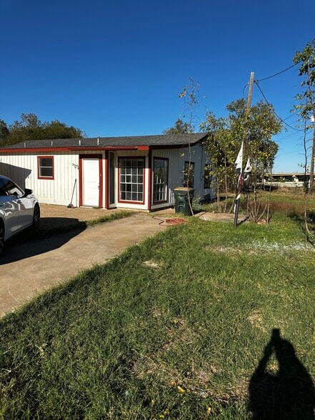 2601 N Interstate 35, Georgetown, TX for lease - Building Photo - Image 3 of 6
