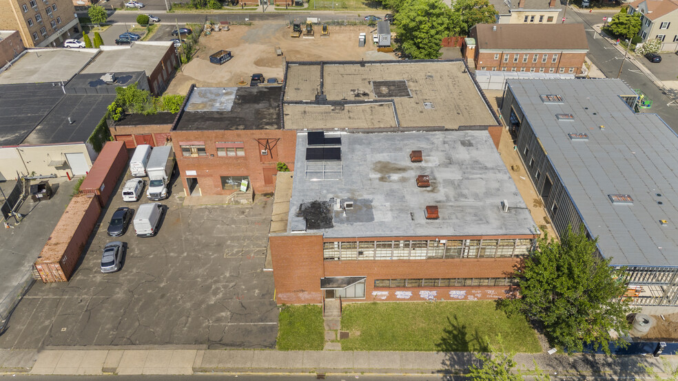 19-29 Lafayette St, Hartford, CT for sale - Aerial - Image 3 of 15