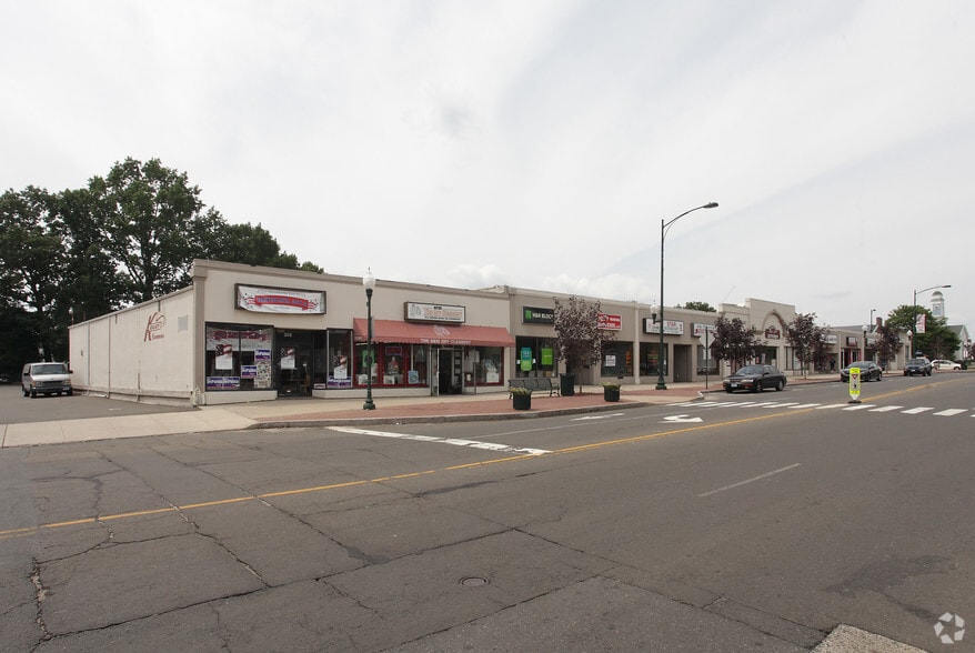 208-232 Main St, East Haven, CT for sale - Building Photo - Image 1 of 1