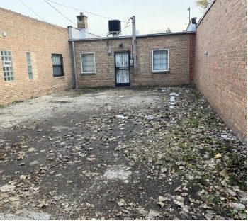 2516 W Peterson Ave, Chicago, IL for lease - Building Photo - Image 2 of 6