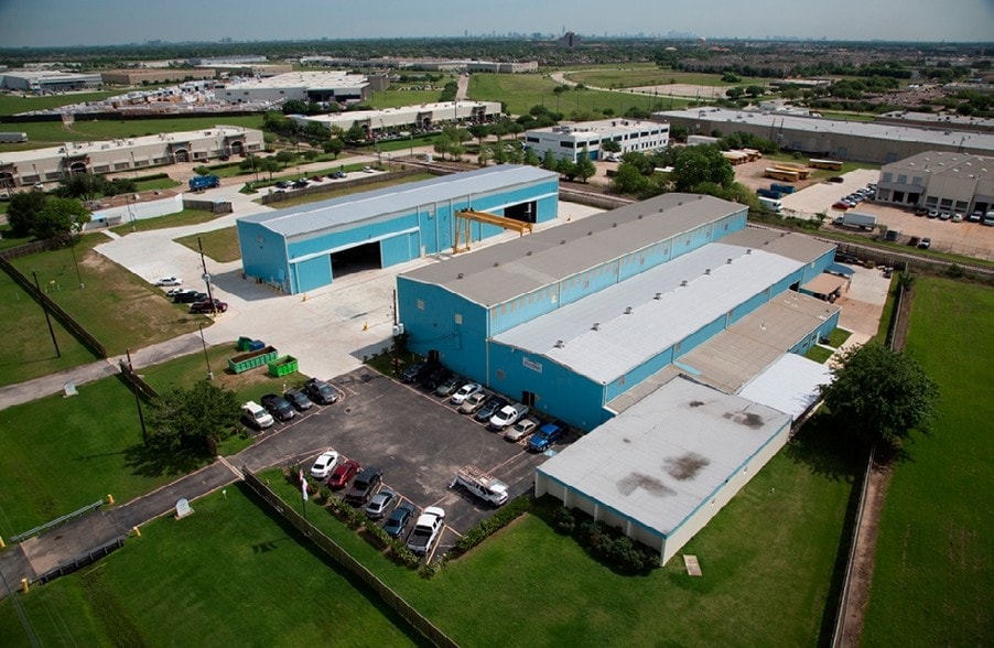 510 Industrial Blvd, Sugar Land, TX for sale - Primary Photo - Image 1 of 1