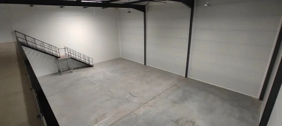 Flex in Villefontaine for sale - Interior Photo - Image 2 of 10