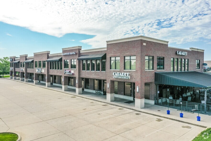 2785 N Ankeny Blvd, Ankeny, IA for lease - Primary Photo - Image 1 of 8