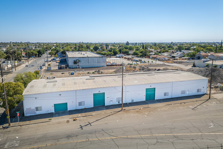 729 S Commerce St, Stockton, CA for sale - Building Photo - Image 3 of 7