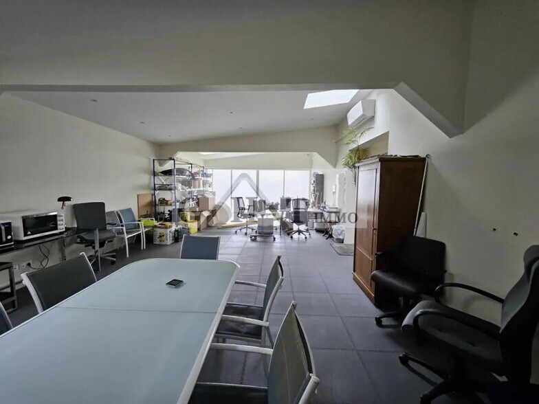 Industrial in Claye-Souilly for sale - Building Photo - Image 2 of 13