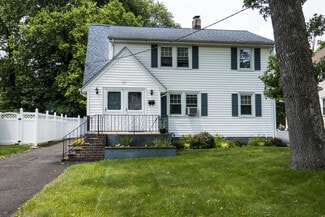 More details for 21 Old South Ave, Fanwood, NJ - Multifamily for Sale