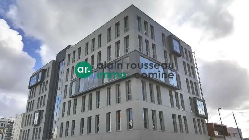 Office in Saint-Herblain for sale Building Photo- Image 1 of 5