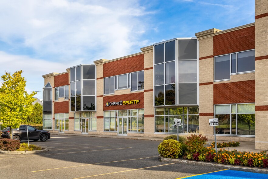 6700 Boul Pierre-Bertrand, Québec, QC for lease - Building Photo - Image 3 of 9