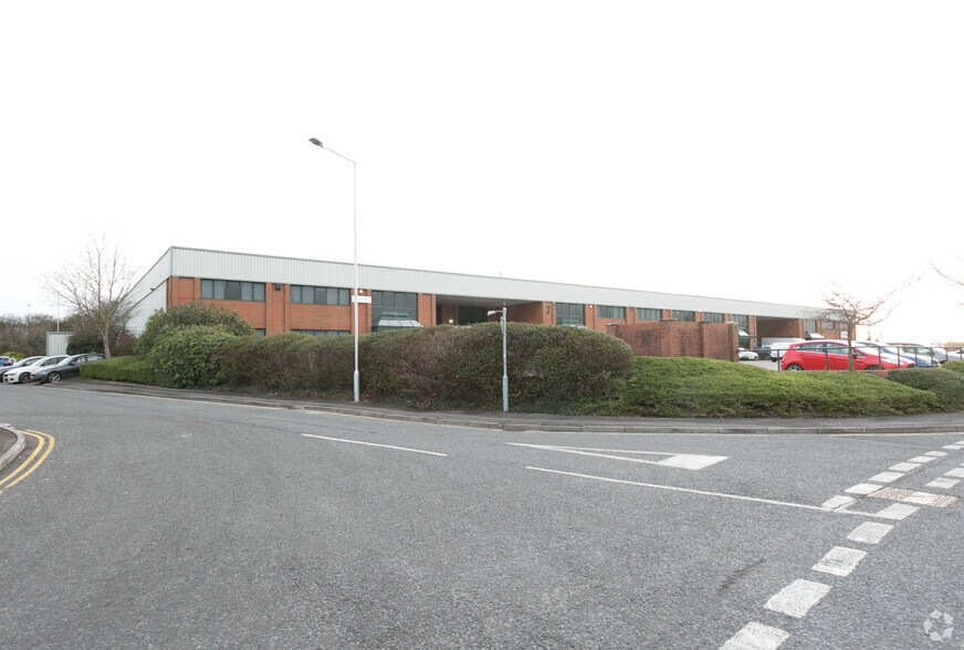 Cribbs Causeway, Bristol, AVN BS10 7TT