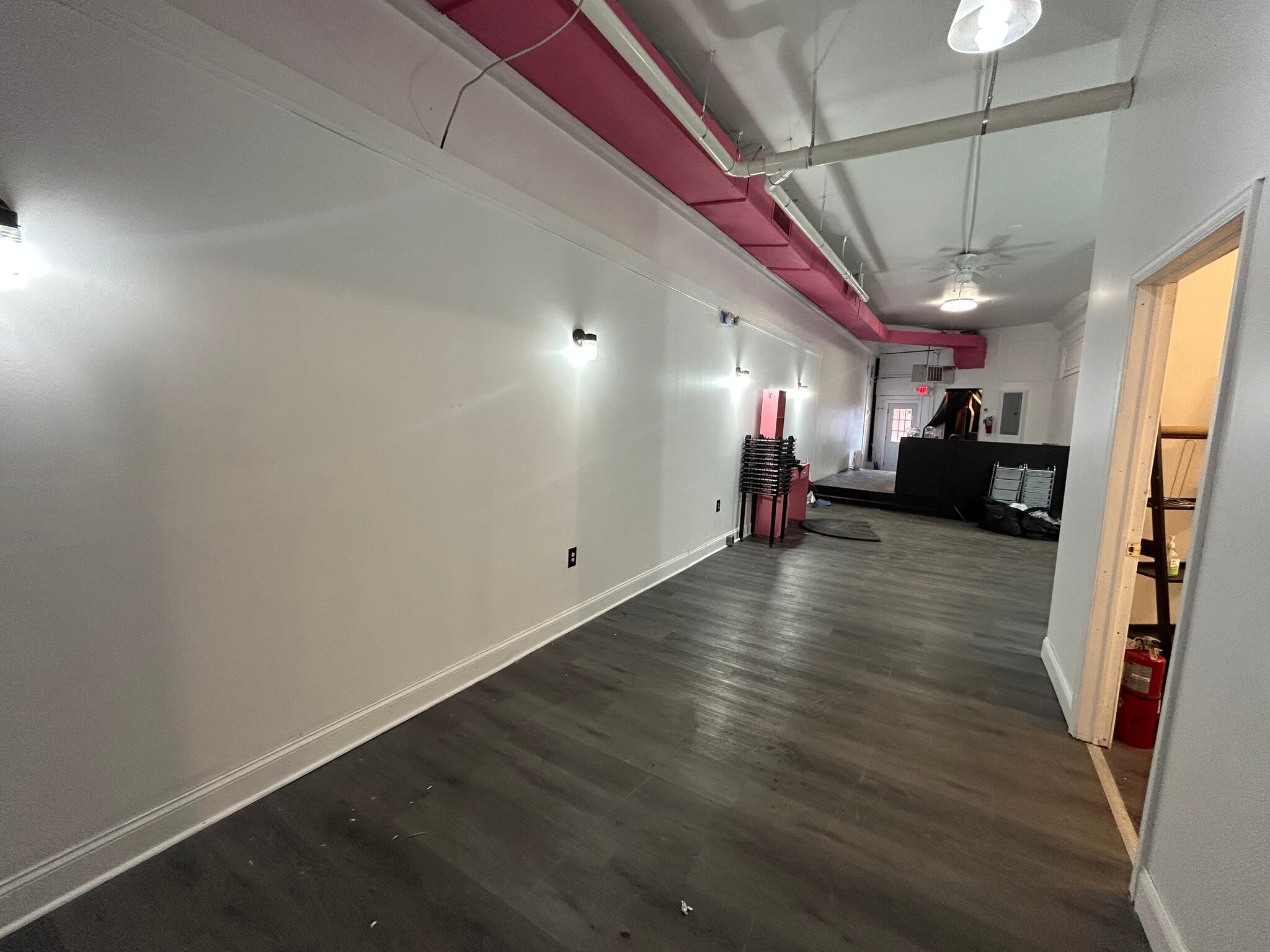 522 Market st, Chester, PA for lease Interior Photo- Image 1 of 8