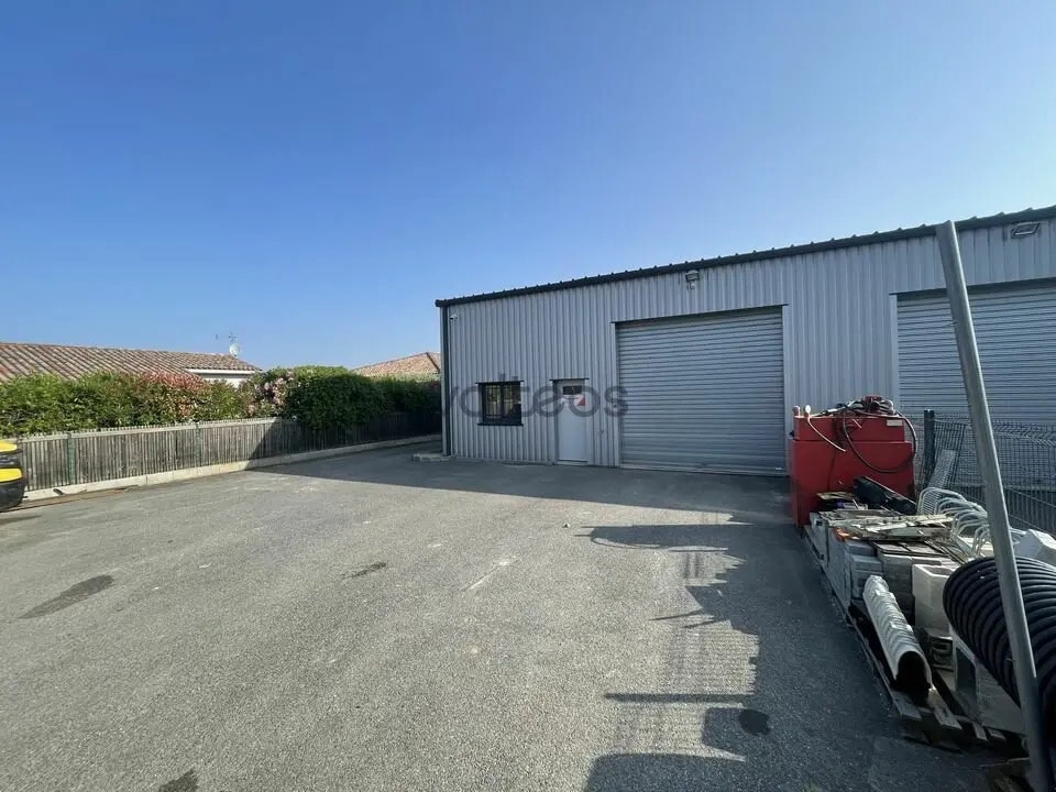 Flex in Garidech for lease Building Photo- Image 1 of 9