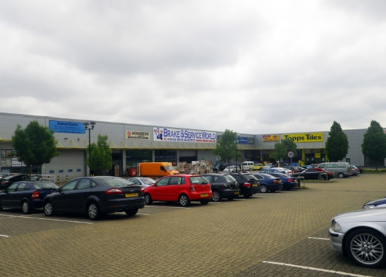 Watling St, Milton Keynes for lease - Building Photo - Image 3 of 8