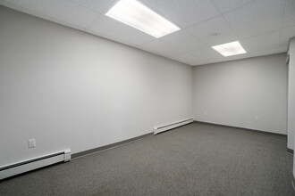 160 N State Rd, Briarcliff Manor, NY for lease Interior Photo- Image 2 of 9