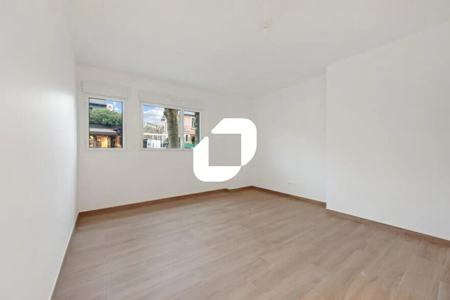 Office in Saint-Maur-des-Fossés for sale - Interior Photo - Image 2 of 6