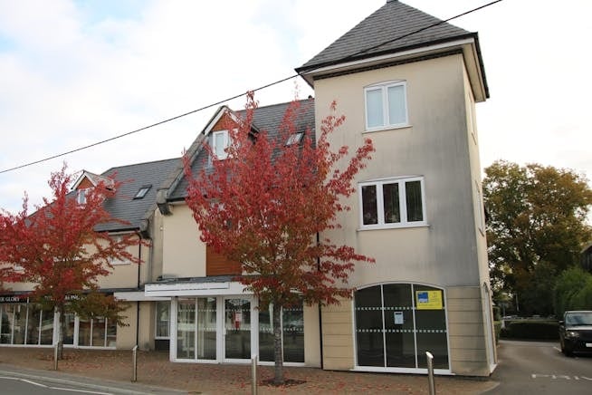 206 Station Rd, West Moors for lease Building Photo- Image 1 of 3