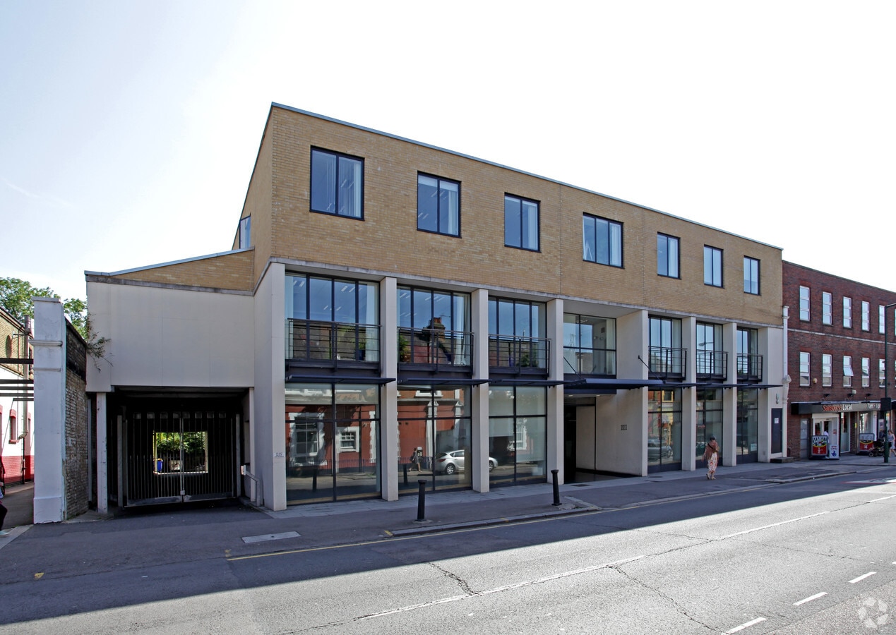 111115 Salusbury Rd, London, LND NW6 6RG