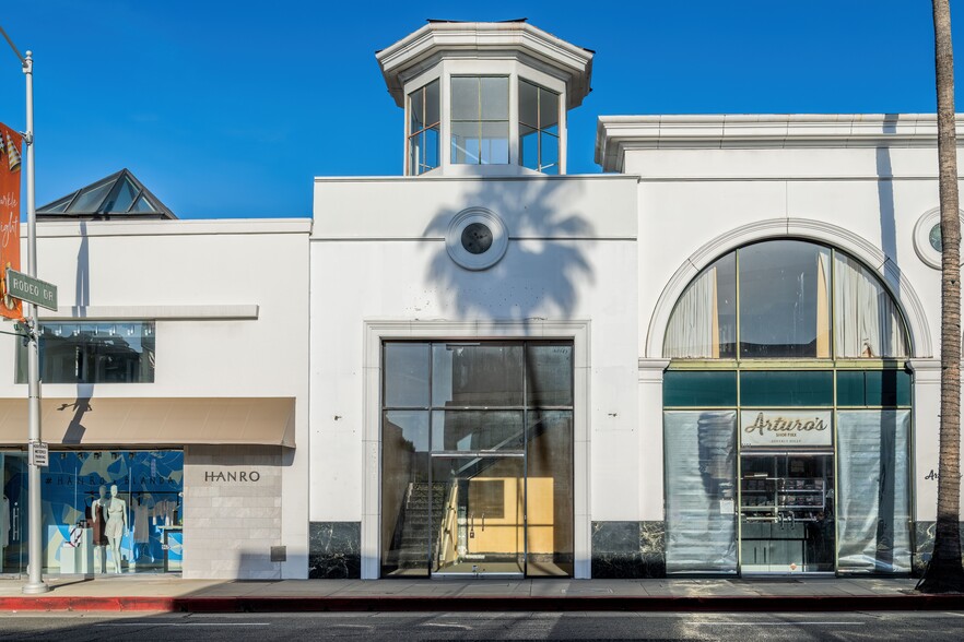 9455-9469 Santa Monica Blvd, Beverly Hills, CA for lease - Building Photo - Image 3 of 12