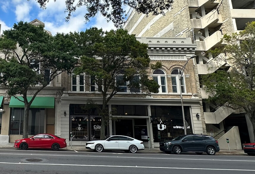 45 W Bay St, Jacksonville, FL for lease - Building Photo - Image 1 of 18