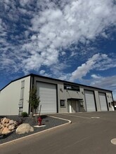 421 N 5500 W, Hurricane, UT for lease Building Photo- Image 2 of 7