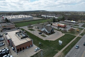 More details for 2221 W 31st St, Lawrence, KS - Retail for Sale
