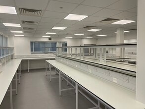 4-10 The Quadrant, Abingdon for lease Interior Photo- Image 1 of 2