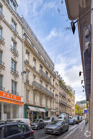 10 Rue De Sèze, Paris for lease - Building Photo - Image 2 of 3