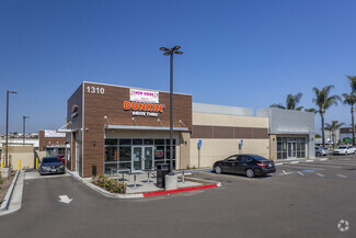 More details for 1310 E Vista Way, Vista, CA - Retail for Sale