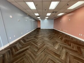 3415-3541 Denny Ave, Pascagoula, MS for lease Building Photo- Image 1 of 6