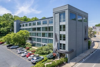 More details for 2055 Reading Rd, Cincinnati, OH - Medical for Lease