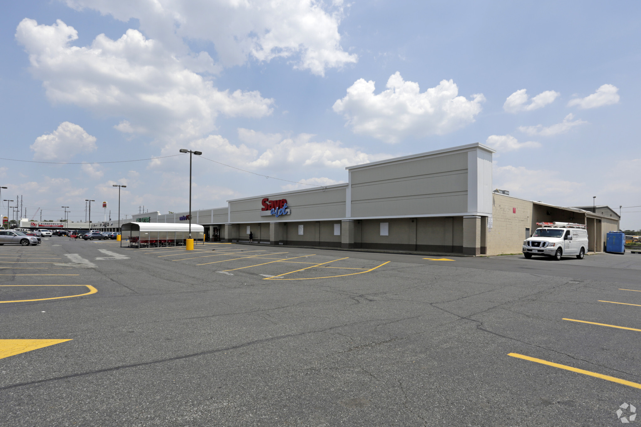 3801 Aramingo Ave, Philadelphia, PA for lease Building Photo- Image 1 of 10