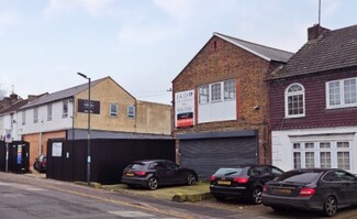 More details for 40 Napier Rd, Gillingham - Retail for Lease