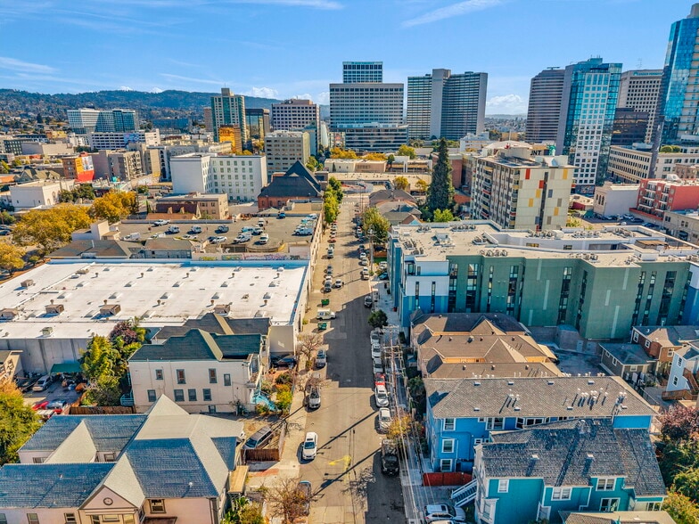 603 22nd St, Oakland, CA for sale - Building Photo - Image 2 of 12